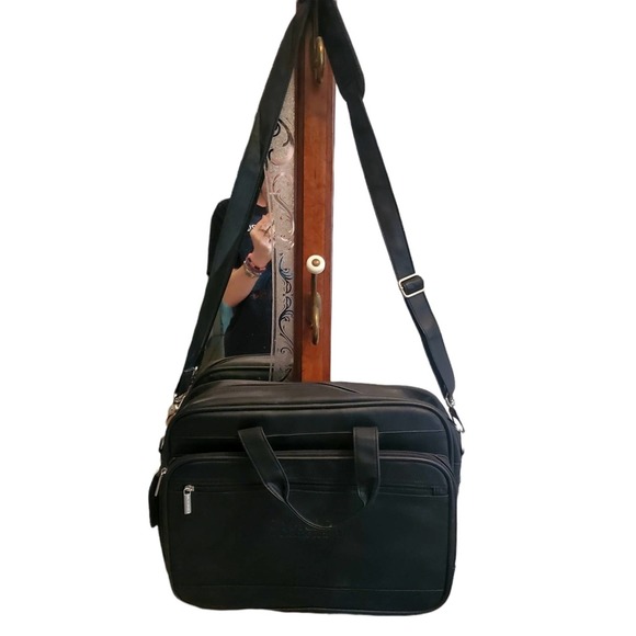 Large Black Leather Messanger Computer Bag - Picture 3 of 4